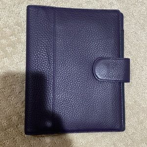 Gorgeous Levenger junior padfolio